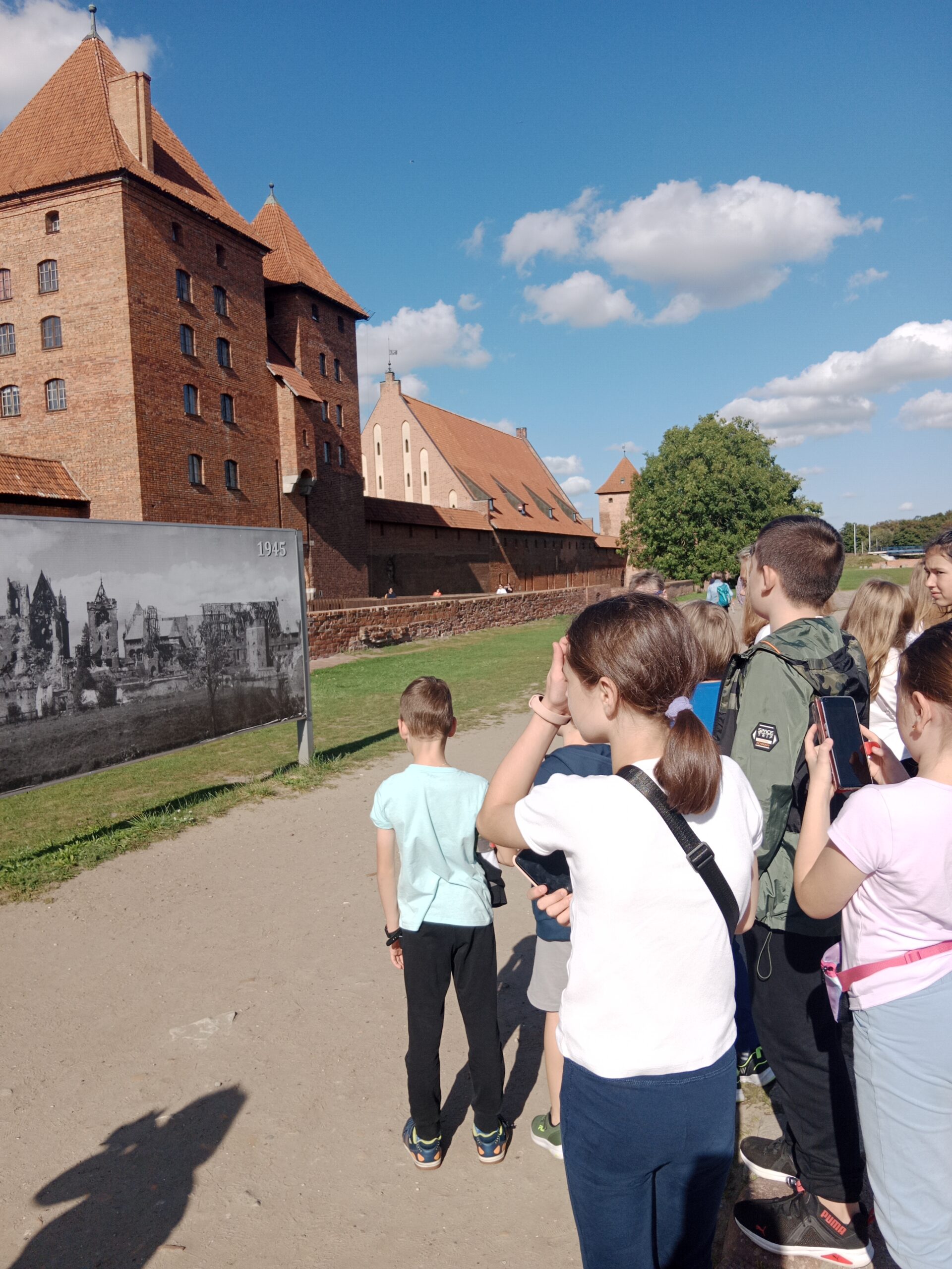 W drodze do Gdańska odwiedziliśmy zamek krzyżacki w Malborku.