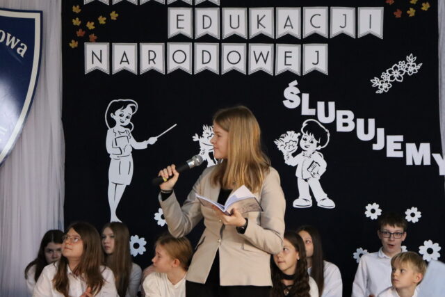 Dzień Edukacji Narodowej 2024, podsumowanie wyników przez uczennicę.