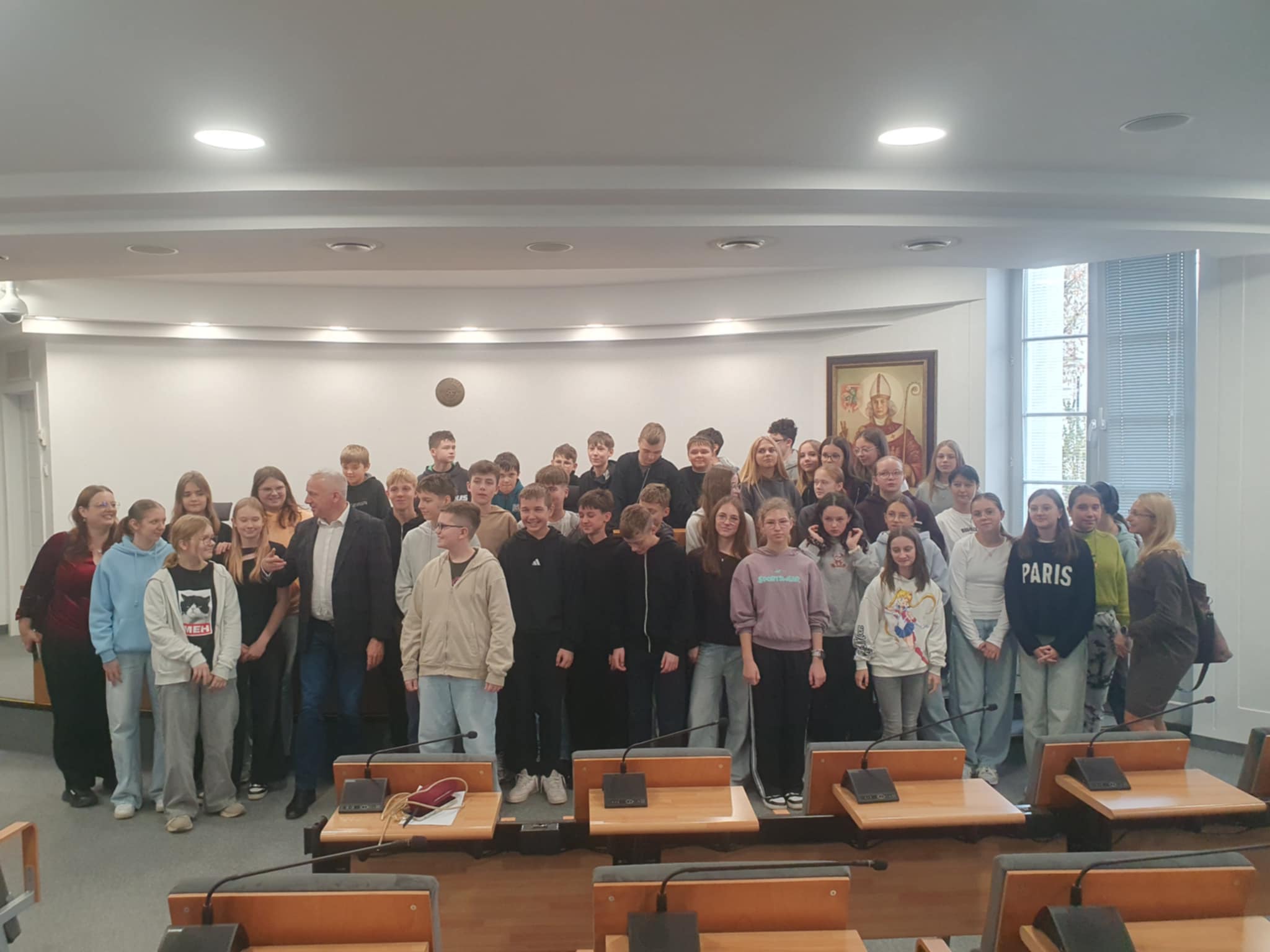 Wspólne zdjęcie uczniów naszej szkoły z panem Prezydentem Miasta Siedlce Tomaszem Hapunowiczem.