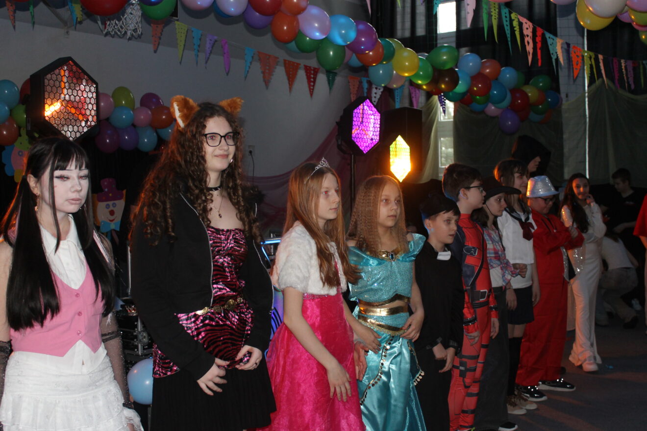 BAL KARNAWAŁOWY – integracja uczestników i budowanie pozytywnych relacji
