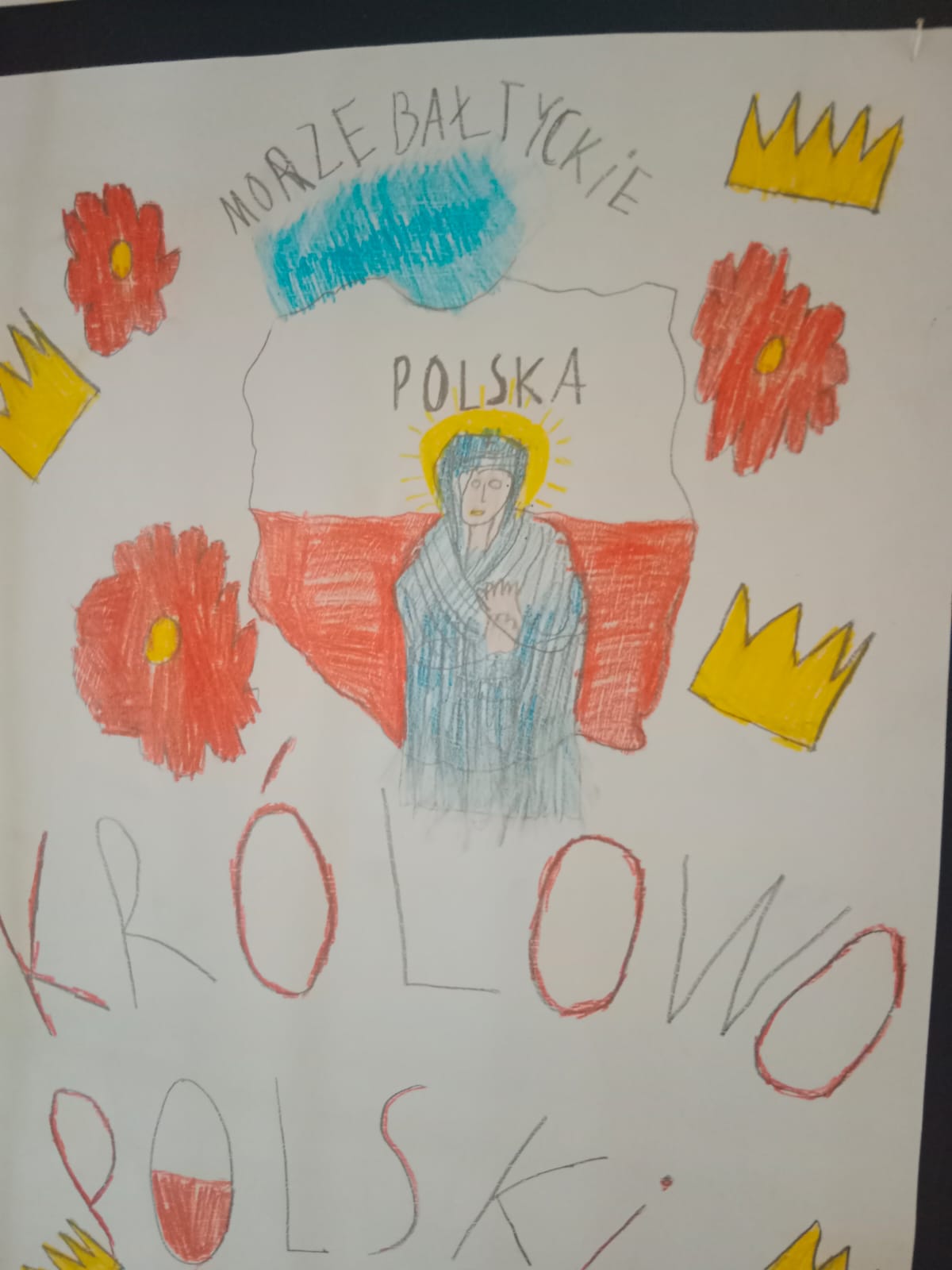 Uczniowie wykonywali prace plastyczne inspirowane tekstami biblijnymi, Eucharystią i postaciami znanych świętych. Tworząc swoje prace pogłębiali wiarę i poznawali dzieła sławnych artystów.