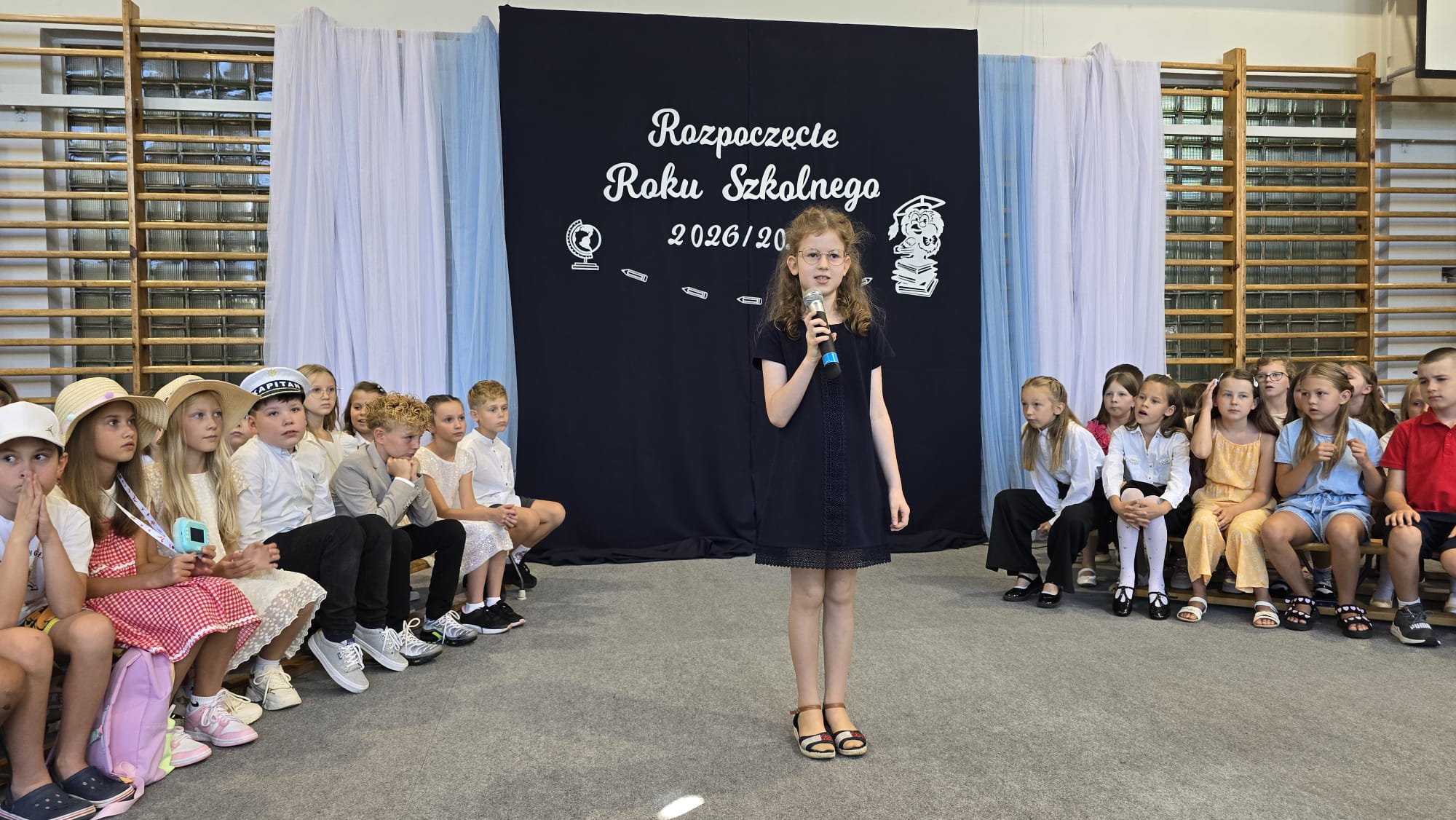 Uroczyste rozpoczęcie roku szkolnego 2026/2027 w klasach 4-8. Występy uczniów.